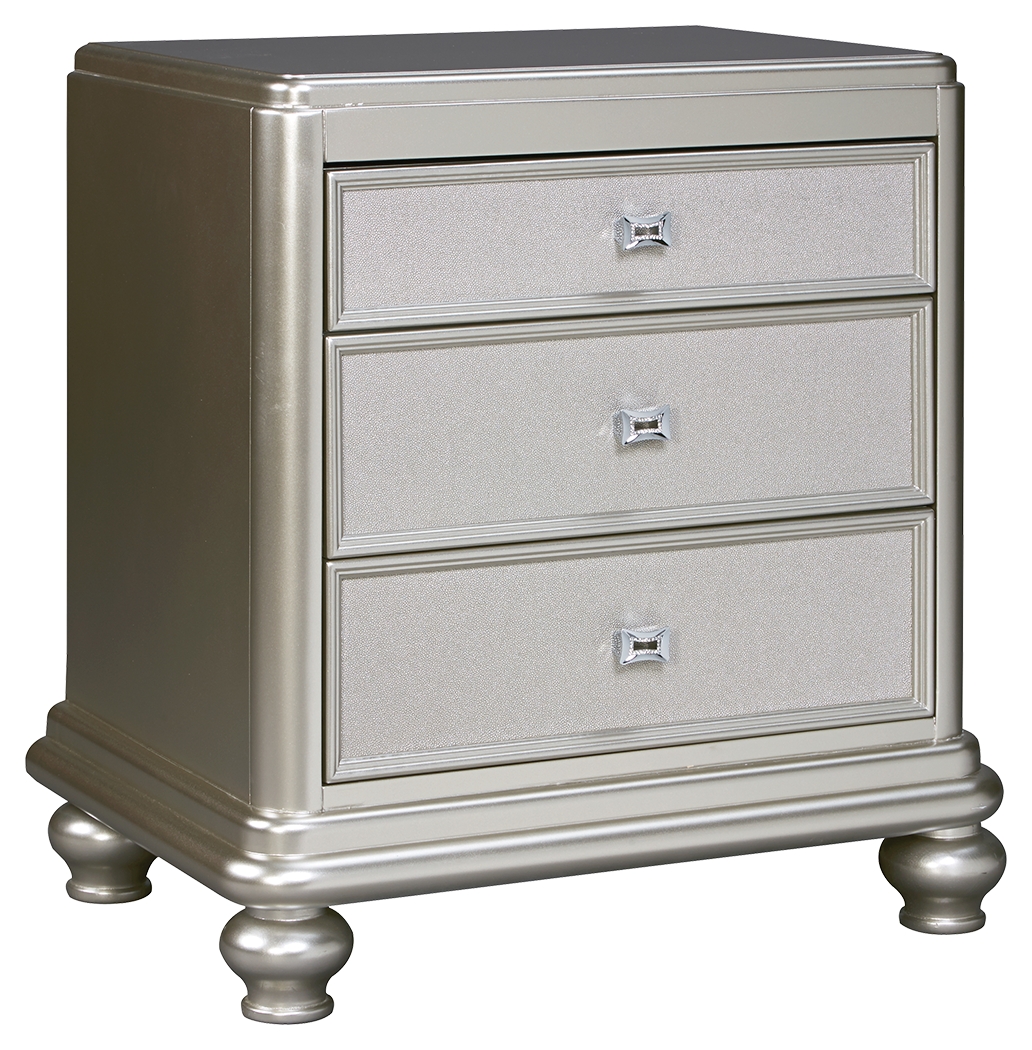 Coralayne Three Drawer Nightstand (Set of 2) - Gallery Image 4